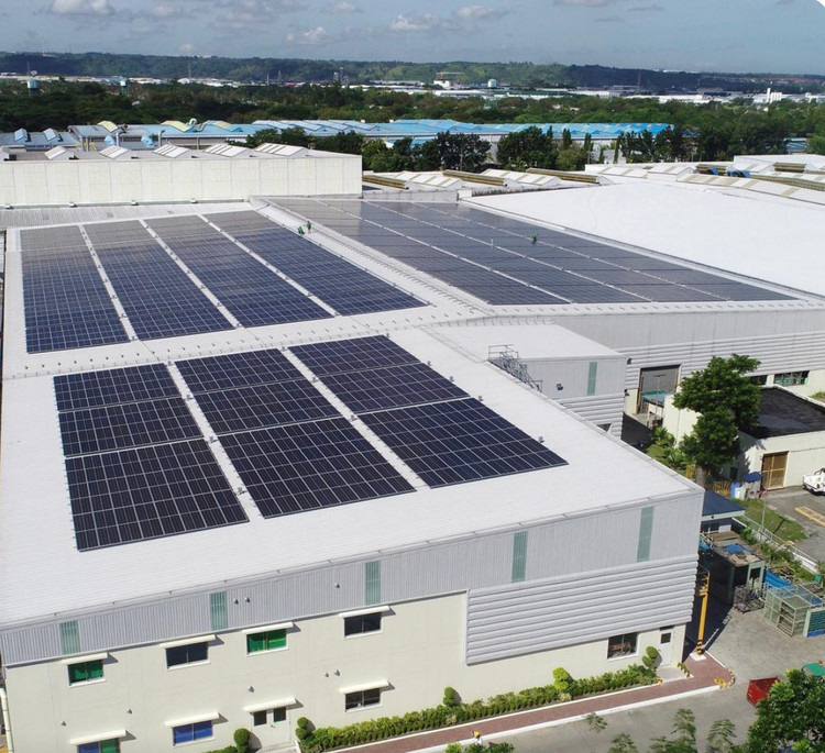 پنل خورشیدی ۷۵۰ وات